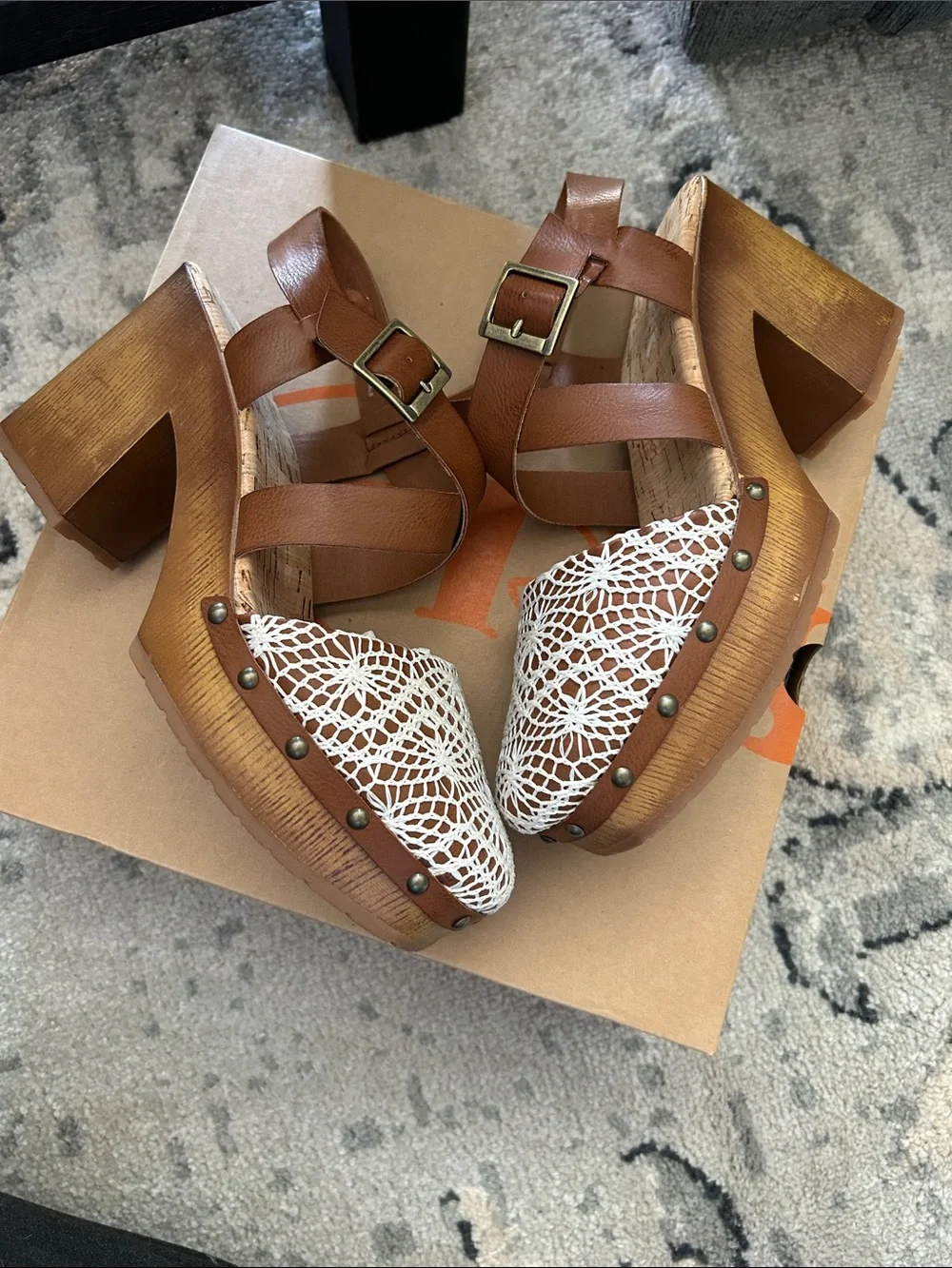 Korks comfortable brown